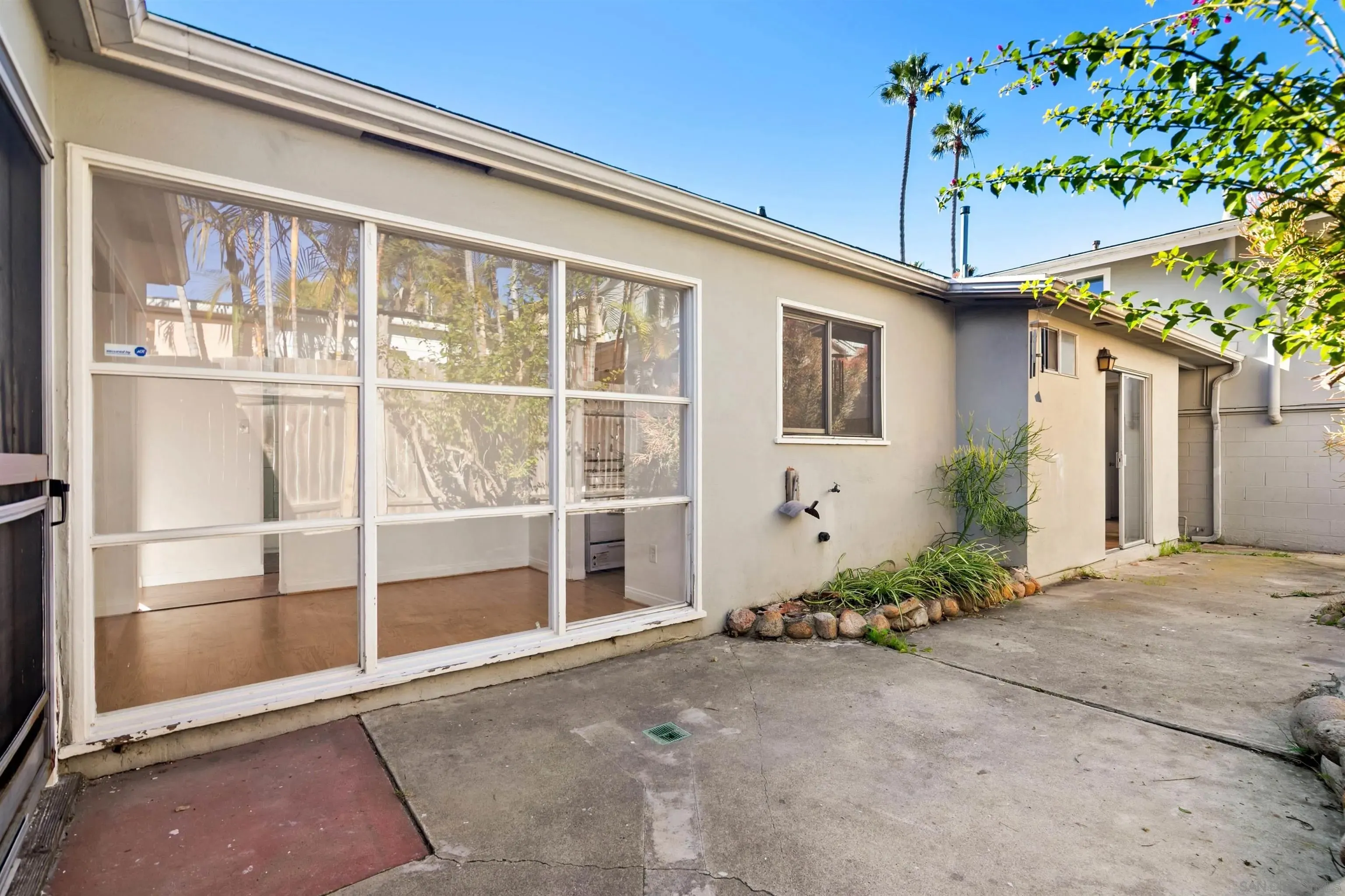 San Diego, California 92109, United States, 5 Bedrooms Bedrooms, ,3 BathroomsBathrooms,Residential,Active,249305