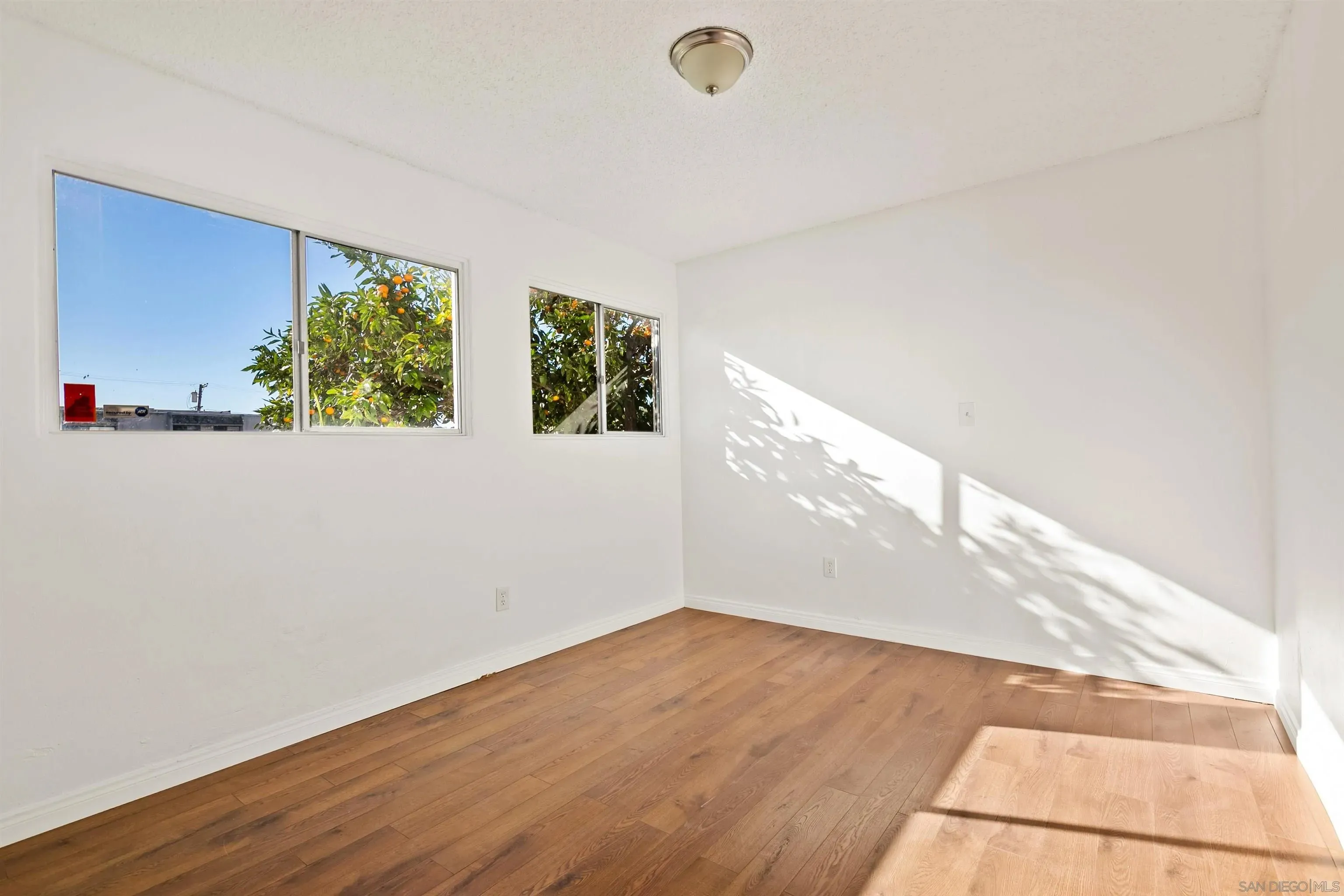 San Diego, California 92109, United States, 5 Bedrooms Bedrooms, ,3 BathroomsBathrooms,Residential,Active,249305