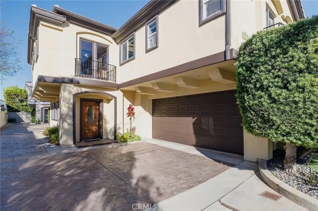 Photo of 1911 Speyer Ln #A, Redondo Beach, CA 90278 (MLS # PV26019163)