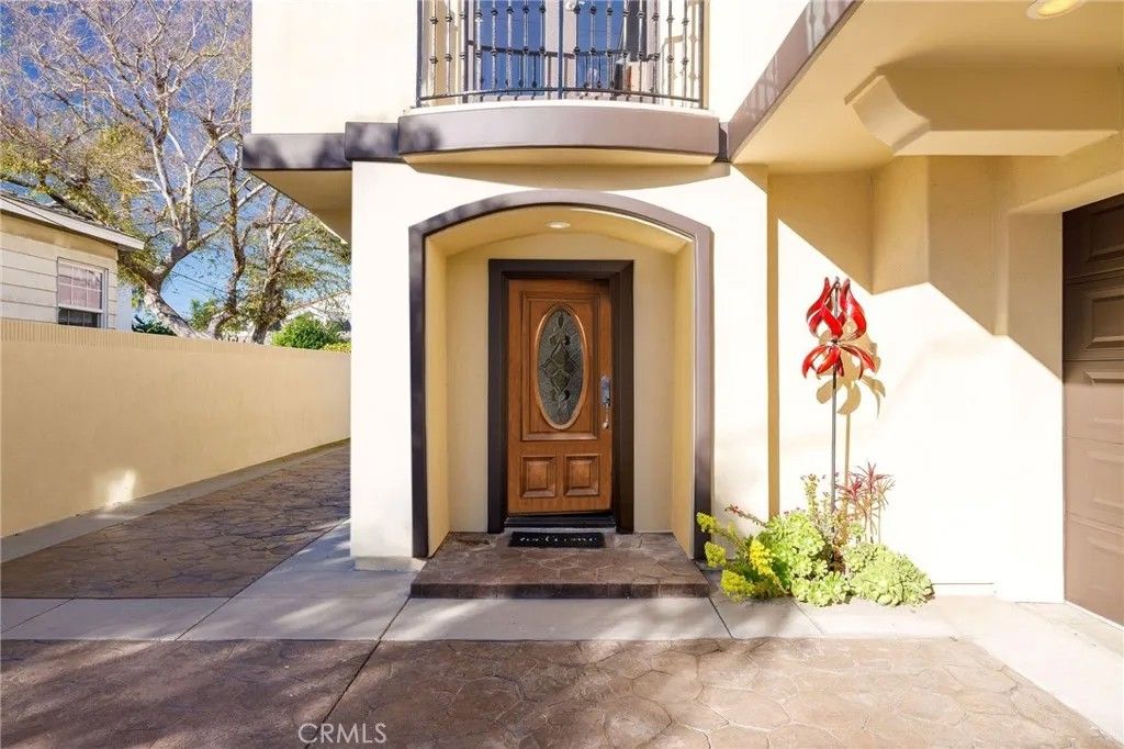 Photo of 1911 Speyer Ln #A, Redondo Beach, CA 90278 (MLS # PV26019163)