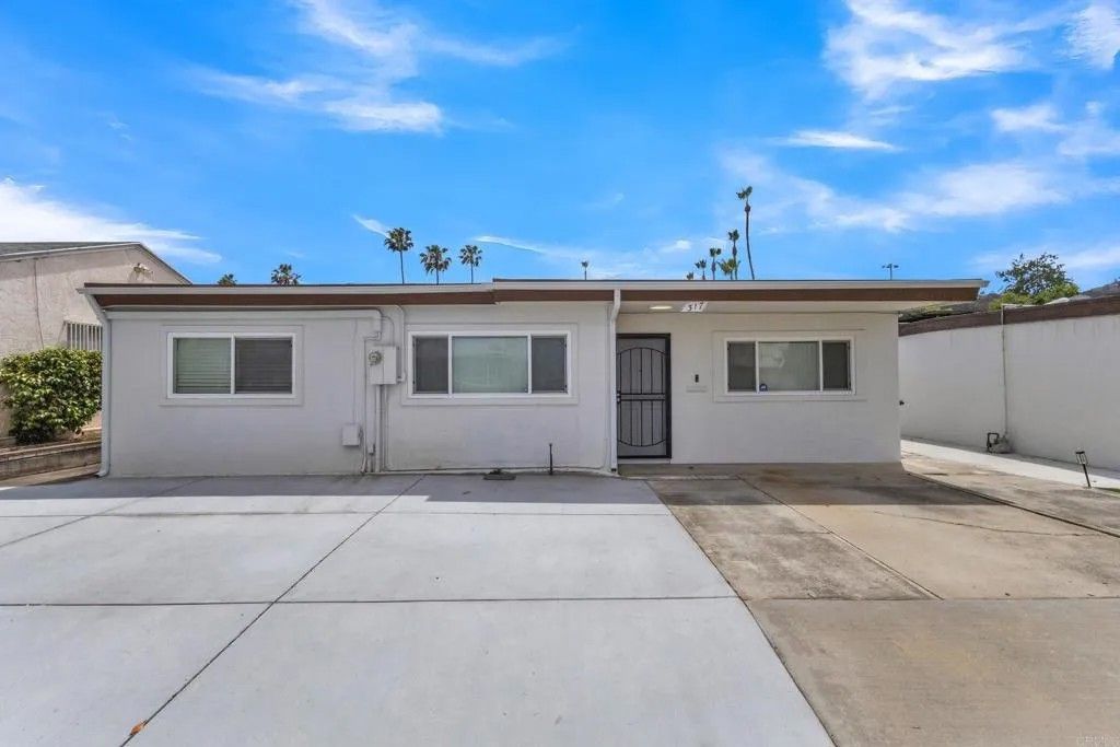 Photo of 317 W Chase Ave, El Cajon, CA 92020 (MLS # PTP2603386)