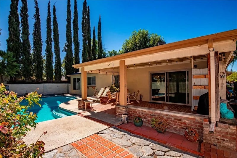 21115 Altena Drive
