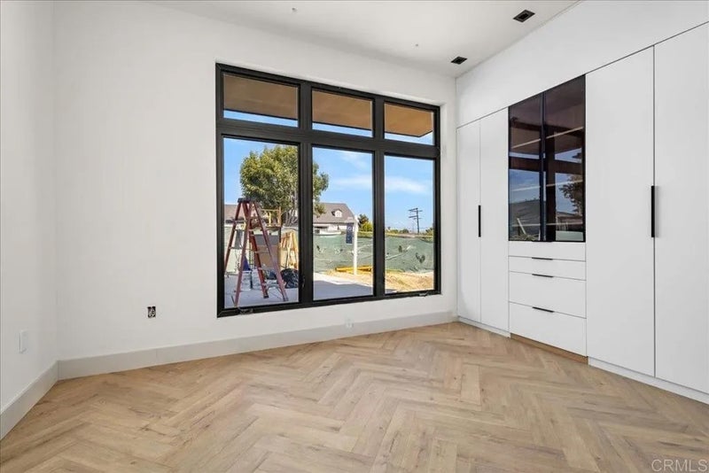 2514 44th Street