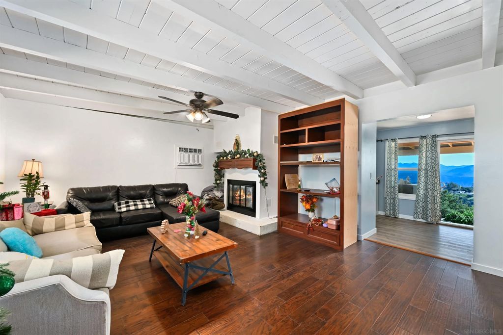 Photo of 497 Mountain View Rd, El Cajon, CA 92021 (MLS # 250045444)