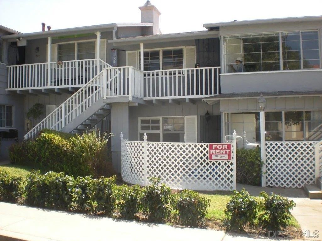 Photo of 445 Mesa Way #445, La Jolla, CA 92037 (MLS # 260011943)