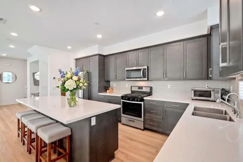 MLS: NDP2607570