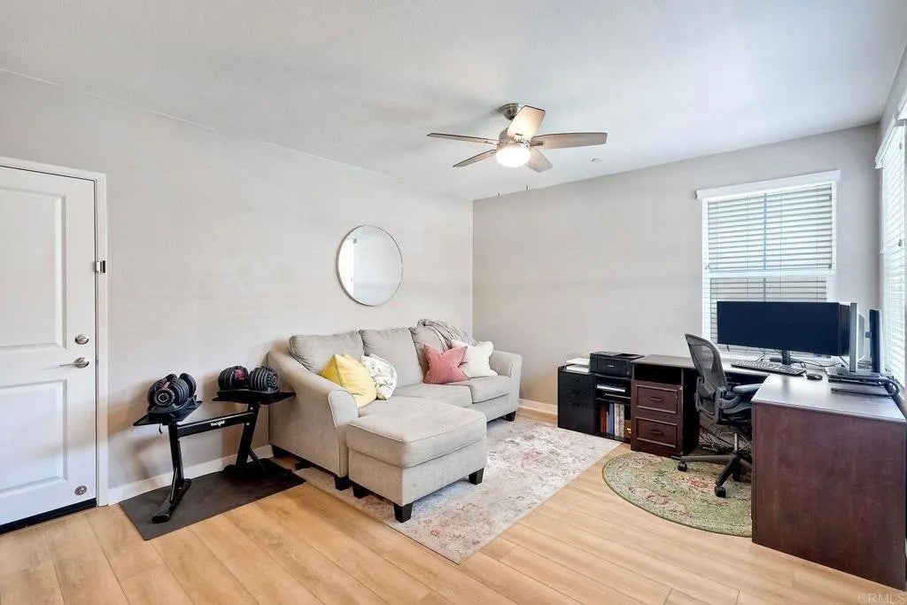 437 Carina Glen