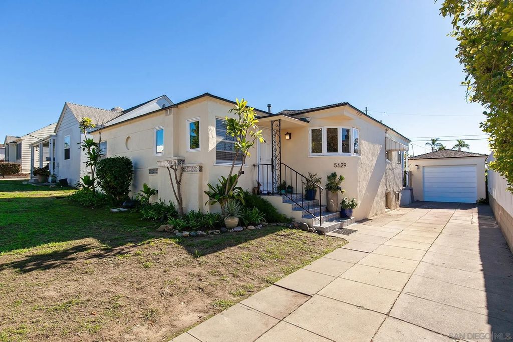 Photo of 5629 Adelaide Ave, San Diego, CA 92115 (MLS # 250045303)