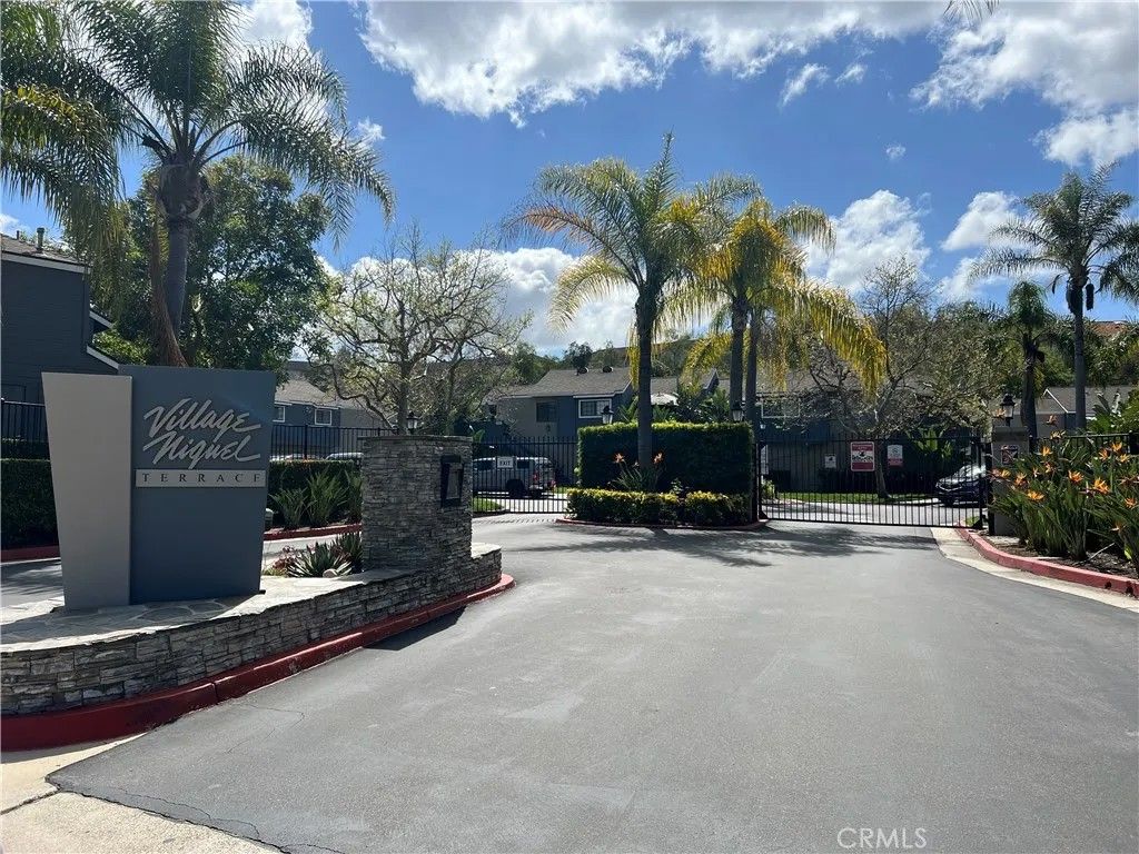 Photo of 24389 Avenida De Los Ninos #54, Laguna Niguel, CA 92677 (MLS # OC26035292)