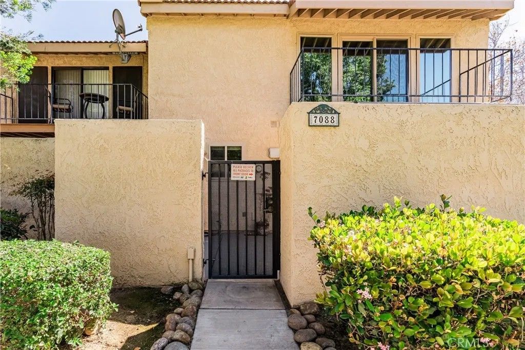 Photo of 7088 Seville Way, Riverside, CA 92504 (MLS # SW26054385)