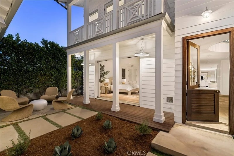 231 Tustin
