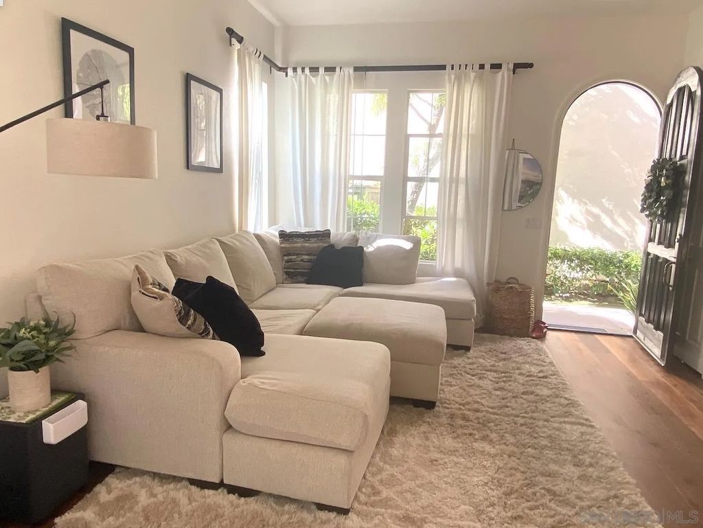 Photo of 7076 Surfbird, Carlsbad, CA 92011 (MLS # 250045206)