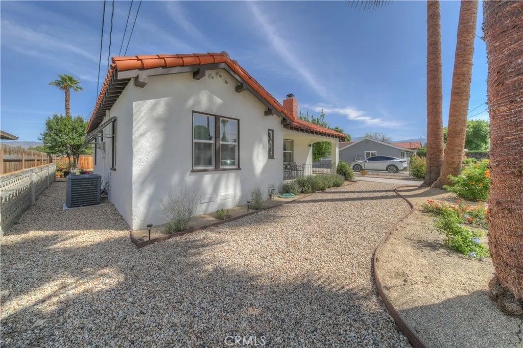 Photo of 41358 Johnston Ave, Hemet, CA 92544 (MLS # SW26077674)