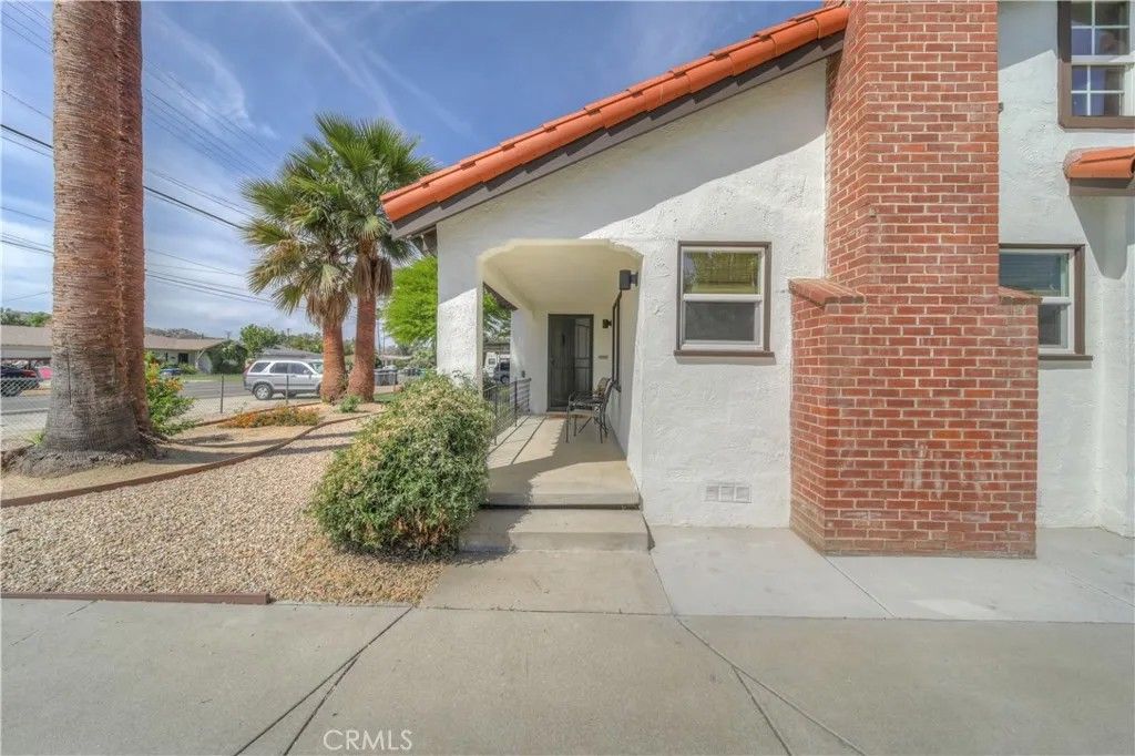 Photo of 41358 Johnston Ave, Hemet, CA 92544 (MLS # SW26077674)
