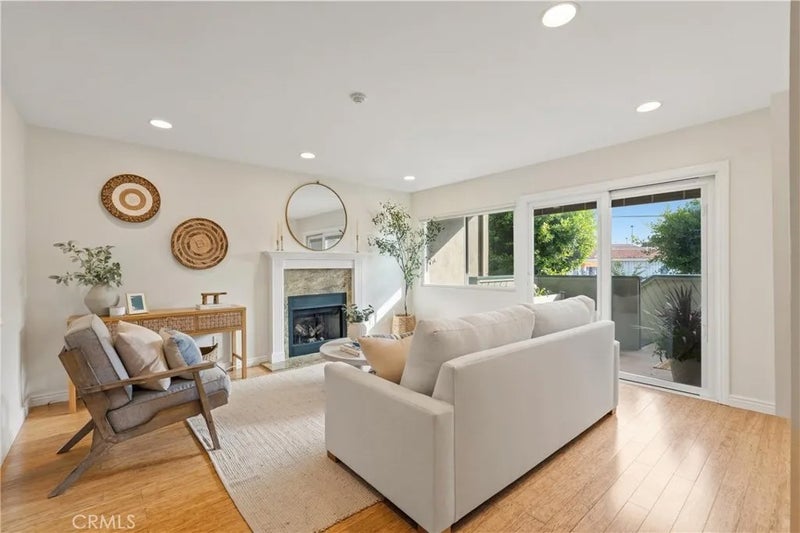 1112 Beryl St. 7