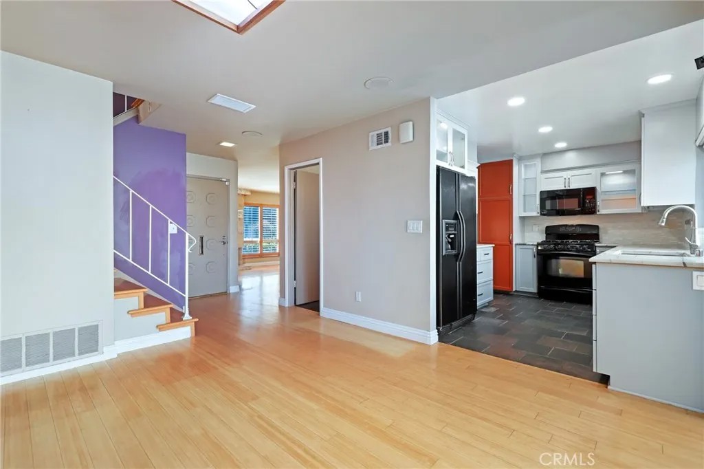 13951 Falmouth Walk