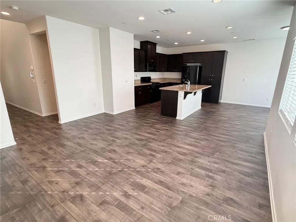 Photo of 24325 Bay Laurel, Murrieta, CA 92562 (MLS # SW26195585)