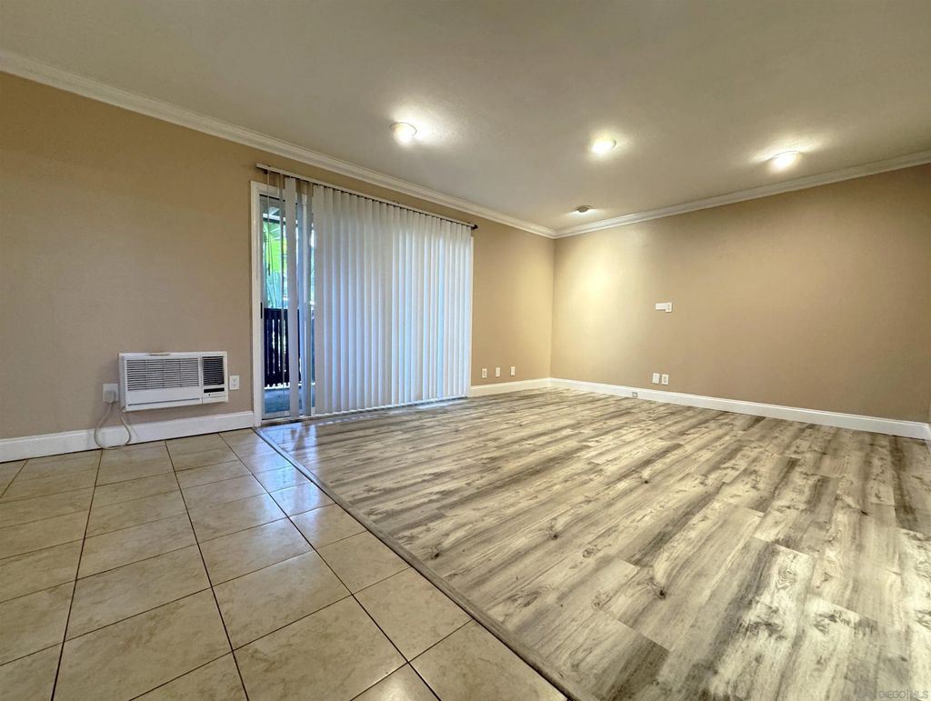 Photo of 8520 Via Mallorca #J, La Jolla, CA 92037 (MLS # 260011973)