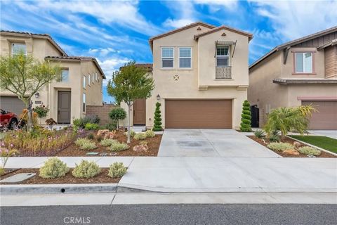 Photo of 30620 Ticonderoga Court, Murrieta, CA 92563 (MLS # SW26084197)
