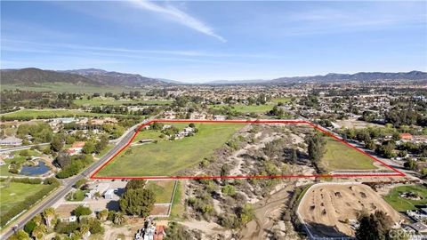 25070 Hayes Avenue Murrieta CA 92562