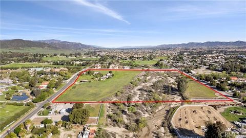 25070 Hayes Avenue Murrieta CA 92562