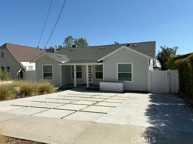 78 E Highland Avenue