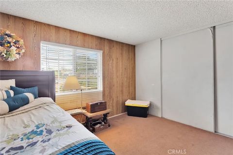 Tiny photo for 11121 Oakwood Ave, Hesperia, CA 92345 (MLS # HD25270475)