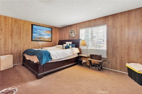 Tiny photo for 11121 Oakwood Ave, Hesperia, CA 92345 (MLS # HD25270475)