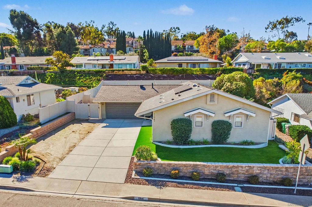 Photo of 11941 Callado Rd, San Diego, CA 92128 (MLS # 260001494)