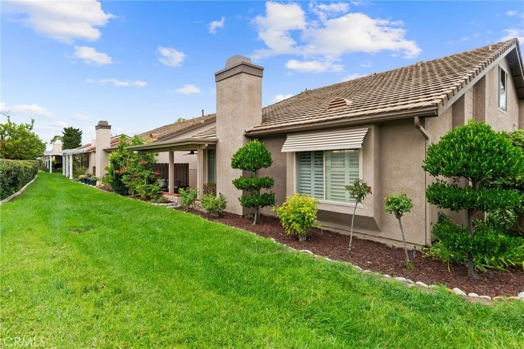 28501 Barbosa