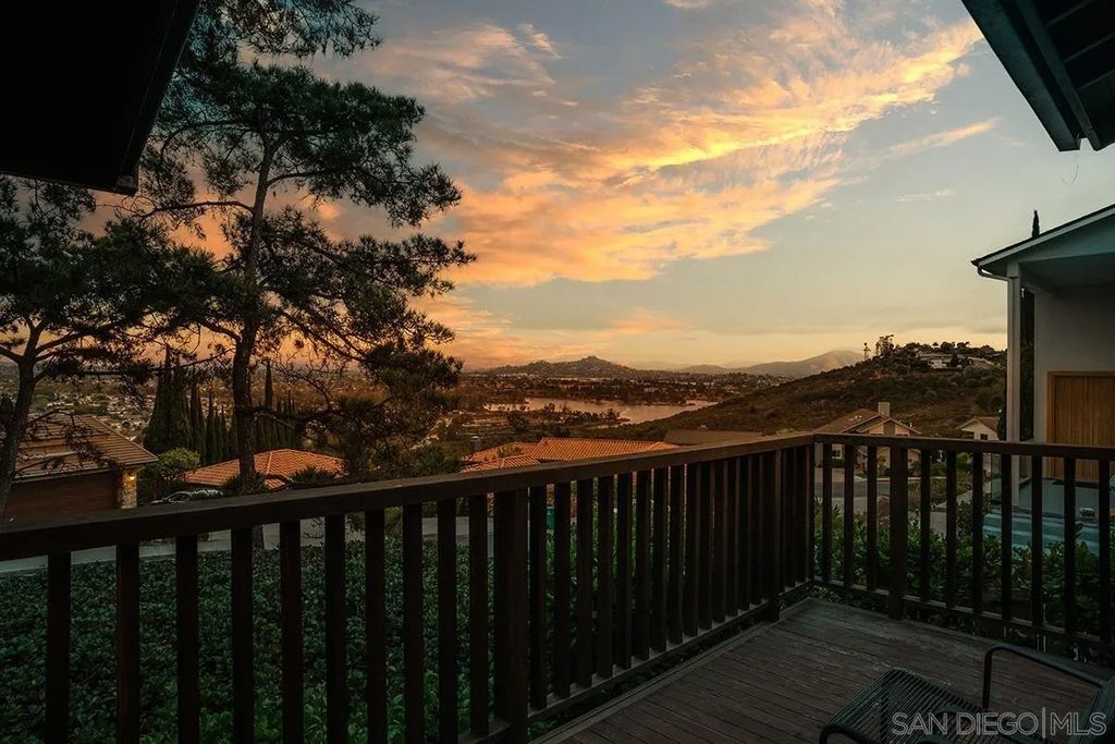 Photo of 6346 Ridge Manor Avenue, San Diego, CA 92120 (MLS # 2600243)