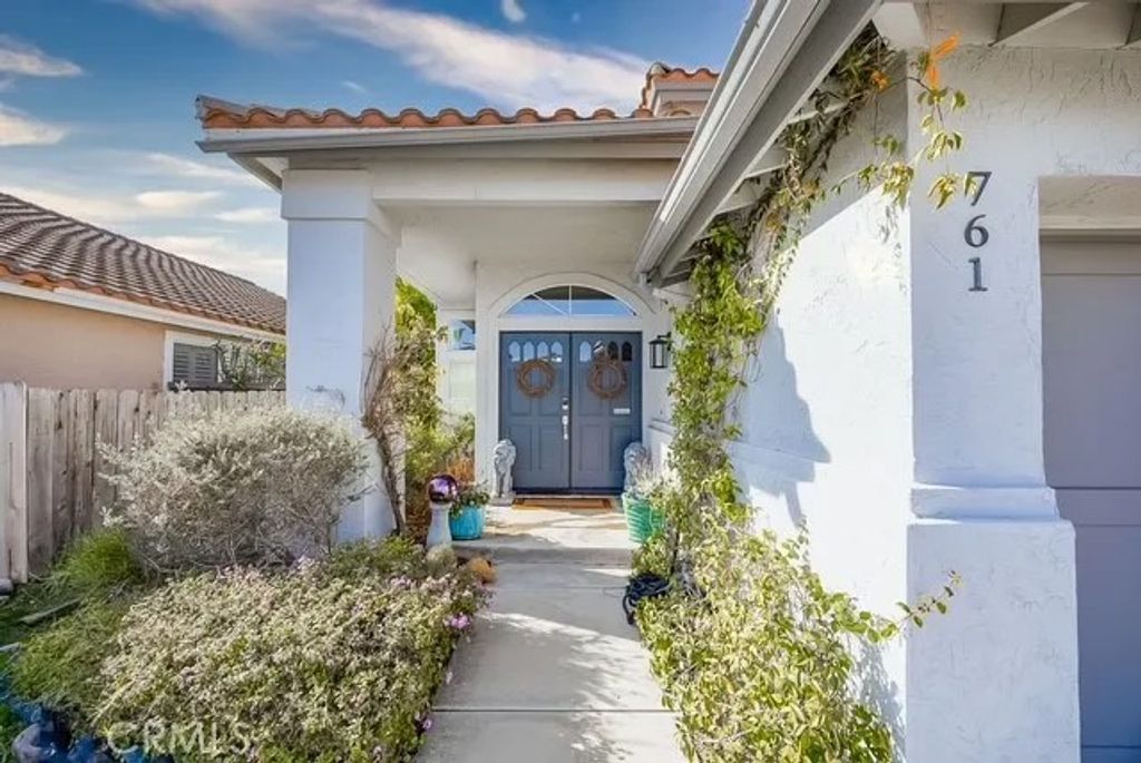 Photo of 761 Masters Dr, Oceanside, CA 92057 (MLS # SR26023415)