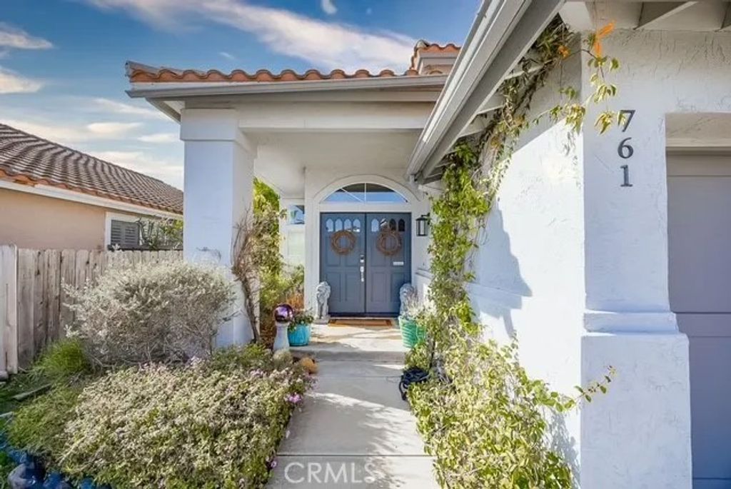 Photo of 761 Masters Dr, Oceanside, CA 92057 (MLS # SR26023415)