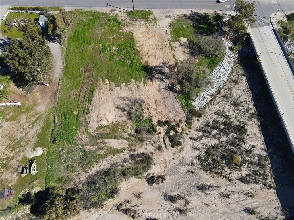 Photo of 0 New Clay, Murrieta, CA 92562 (MLS # SW25259180)