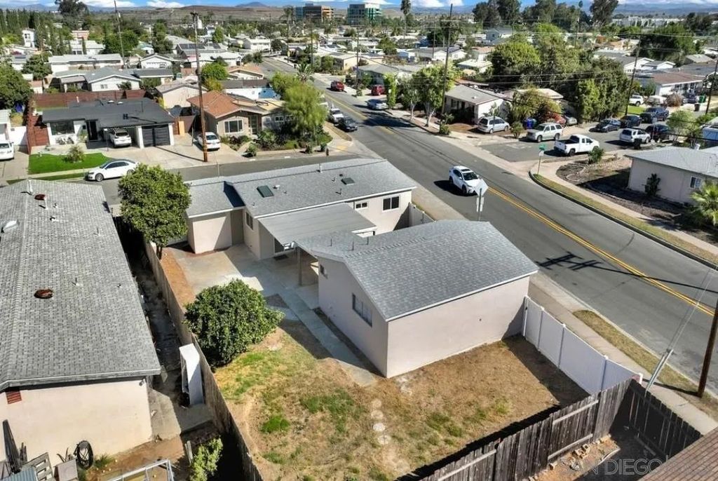 Photo of 5181 Appleton St, San Diego, CA 92117 (MLS # 260010480)