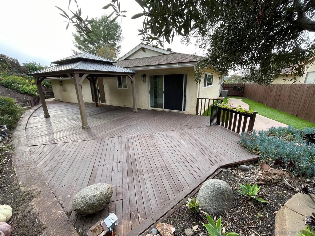 Photo of 877 Brockton St, El Cajon, CA 92020 (MLS # 260002364)