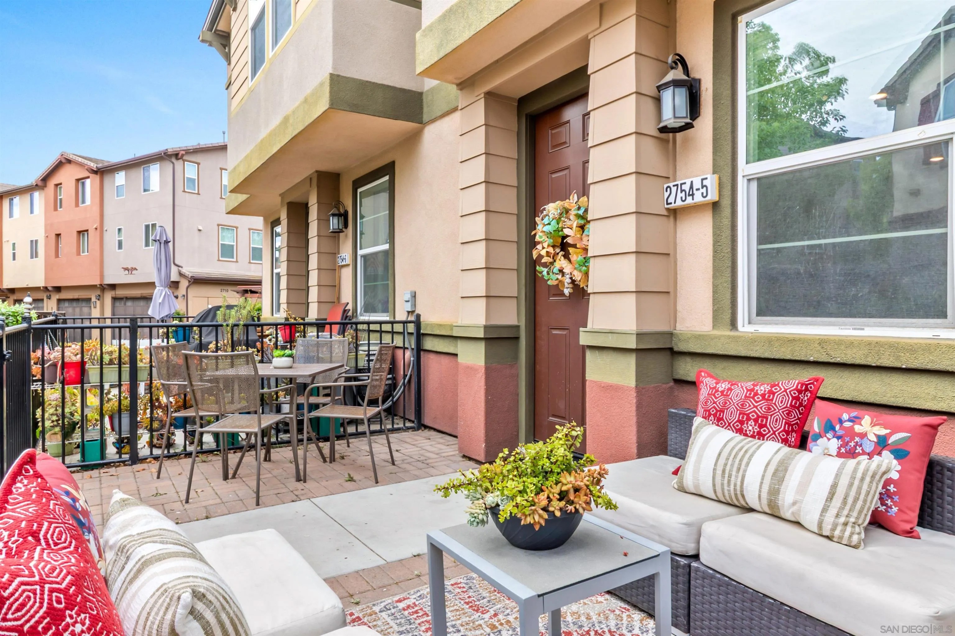 2754 Silver Medal Rd 5