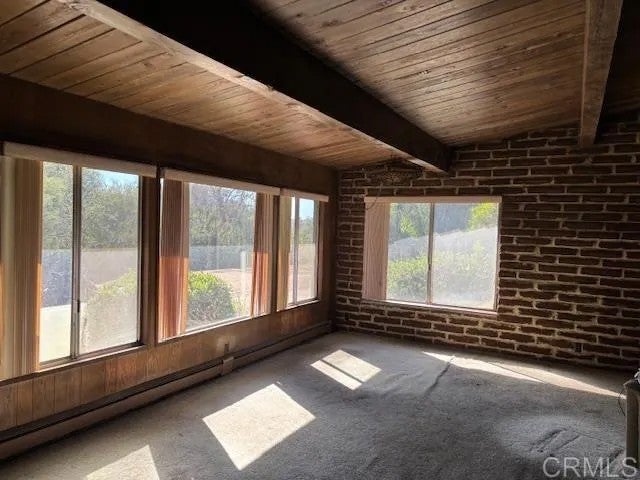 2852 Via Arroyo