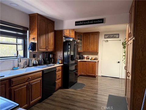 Photo of 1517 De Anza Street, Barstow, CA 92311 (MLS # HD26023958)