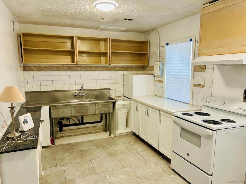 Photo of 202 6th Street, Ramona, CA 92065 (MLS # 250042859)