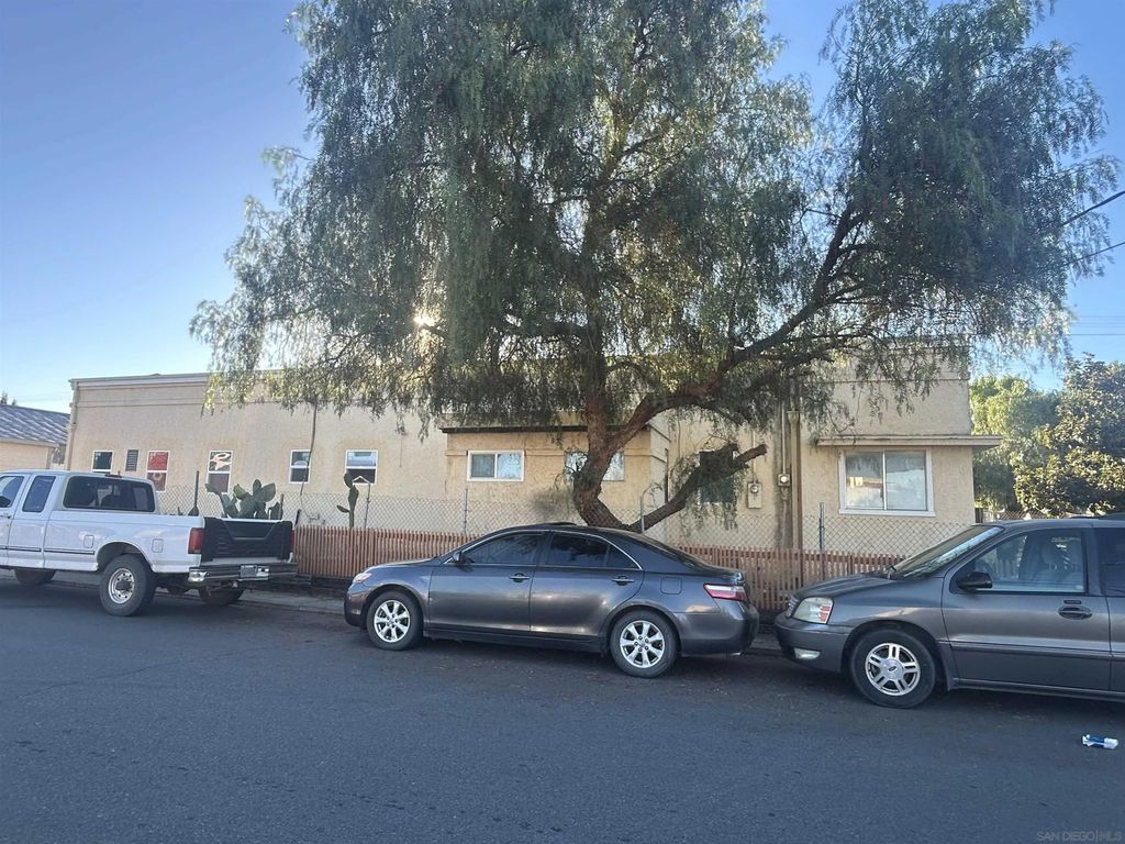 Photo of 202 6th Street, Ramona, CA 92065 (MLS # 250042859)