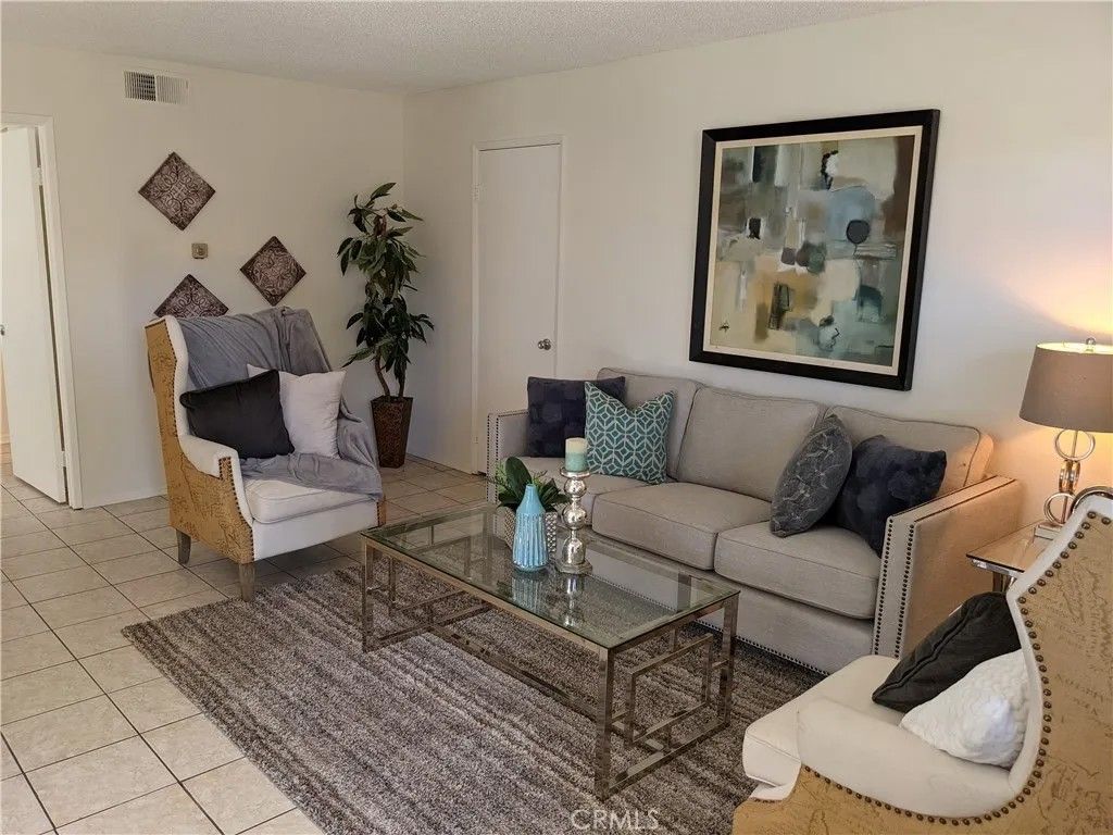 Photo of 23224 Orange Avenue #5, Lake Forest, CA 92630 (MLS # OC26013402)