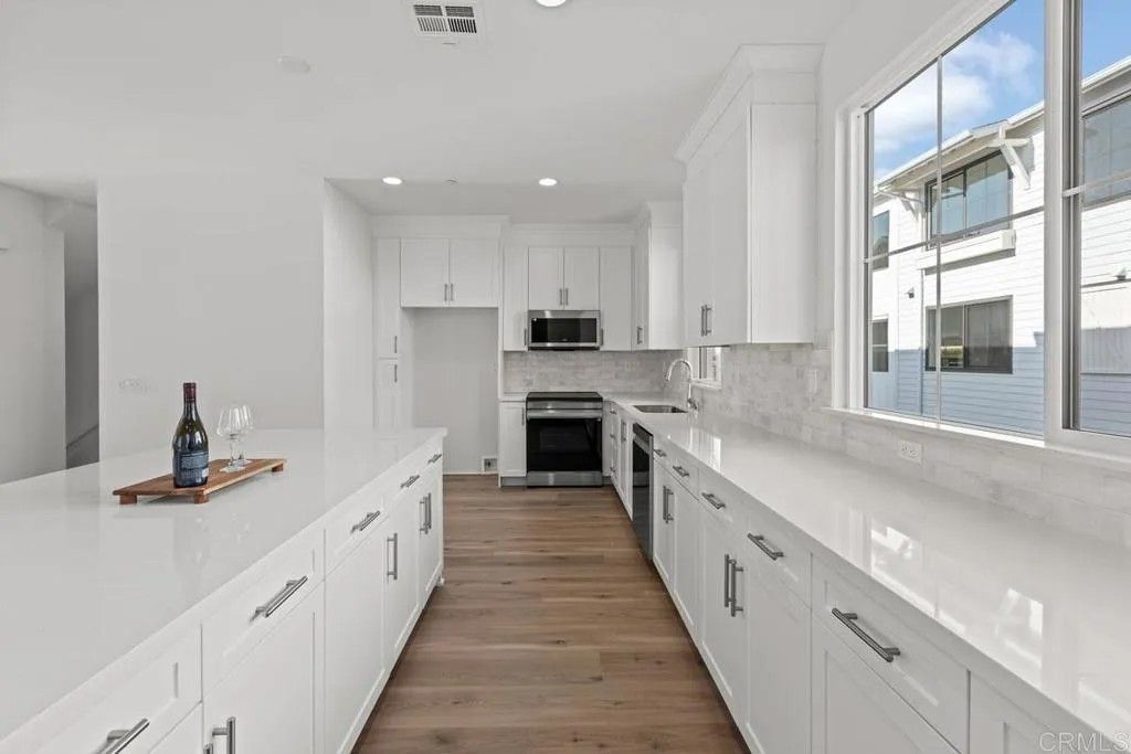 Photo of 2541 Delphinium Lane, Carlsbad, CA 92008 (MLS # NDP2603206)