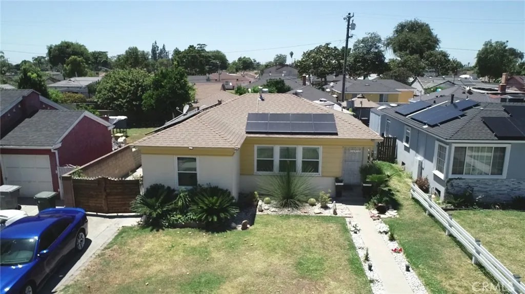 10953 Sampson Avenue