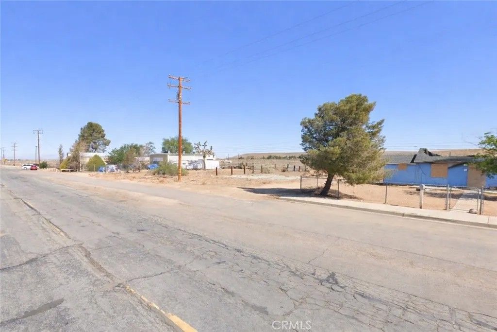 Photo of 26081 20 Mule Team RD, Boron, CA 93516 (MLS # SR26061411)