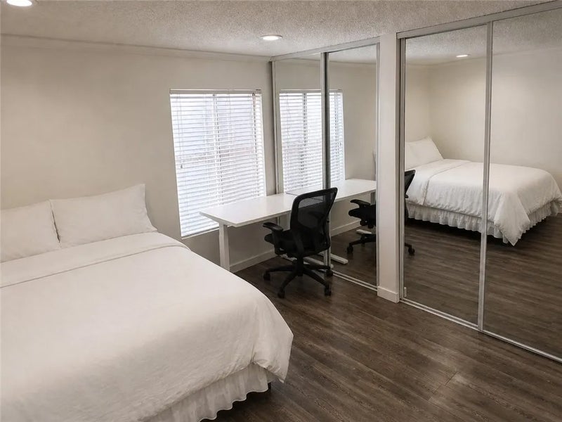 11701 Texas ave suite 206