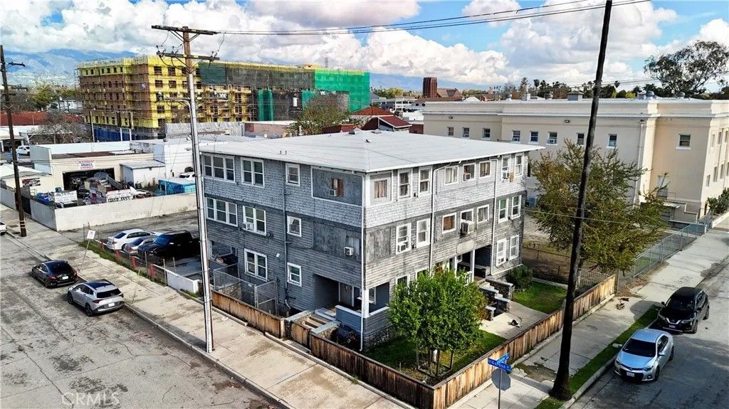 Photo of 285 W Center St, Pomona, CA 91768 (MLS # PW26009453)