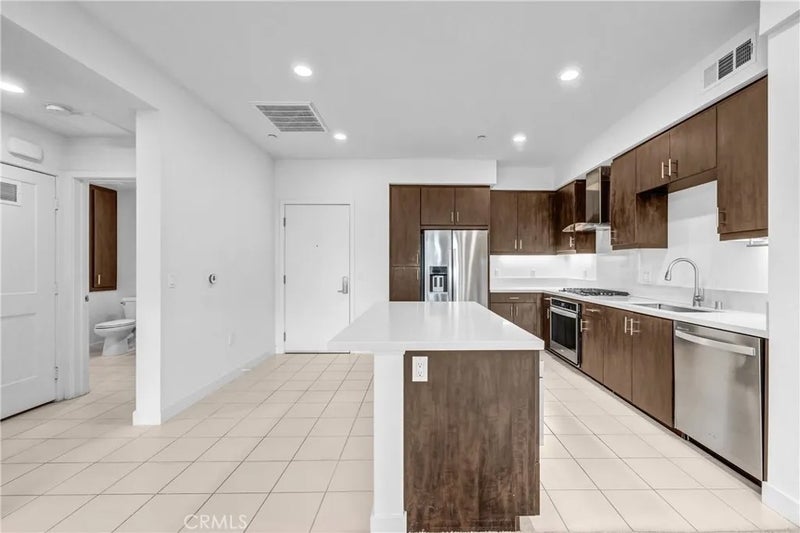 1502 Nolita