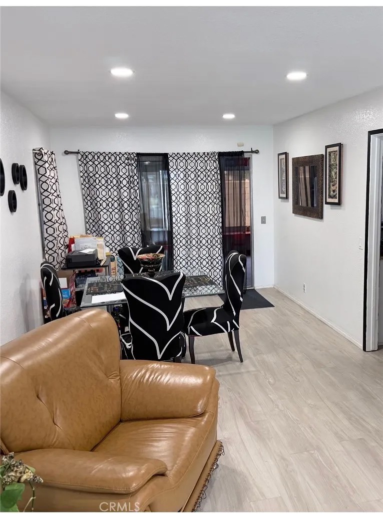 25676 San Lupe