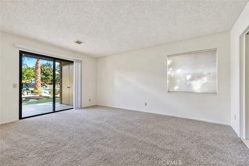 48255 Monroe 38